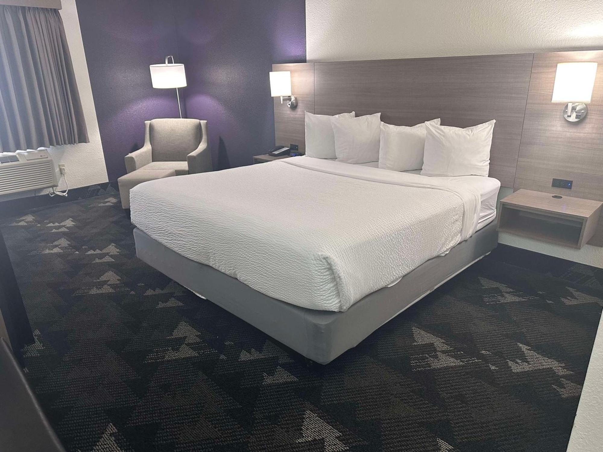 รามาดา บาย วินด์แฮม โบลิงบรูก Hotel โบลิงโบรก ภายนอก รูปภาพ