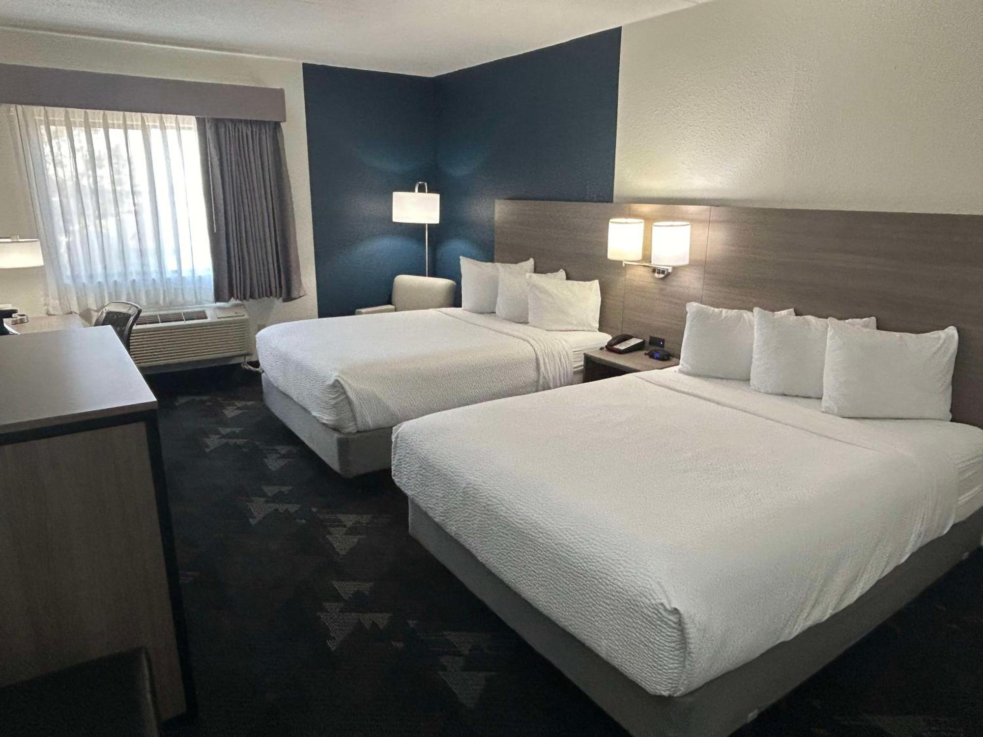 รามาดา บาย วินด์แฮม โบลิงบรูก Hotel โบลิงโบรก ภายนอก รูปภาพ