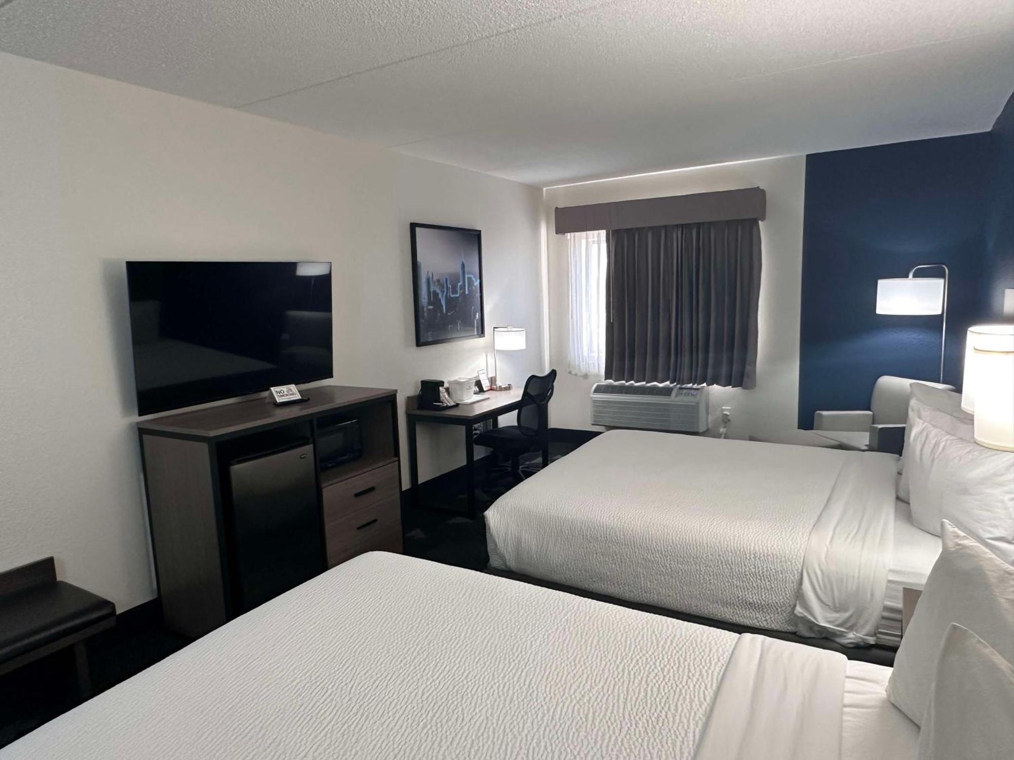รามาดา บาย วินด์แฮม โบลิงบรูก Hotel โบลิงโบรก ภายนอก รูปภาพ