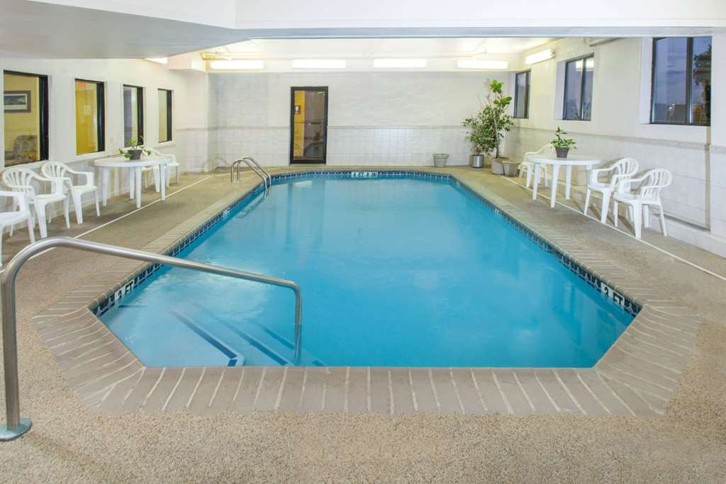 รามาดา บาย วินด์แฮม โบลิงบรูก Hotel โบลิงโบรก สิ่งอำนวยความสะดวก รูปภาพ